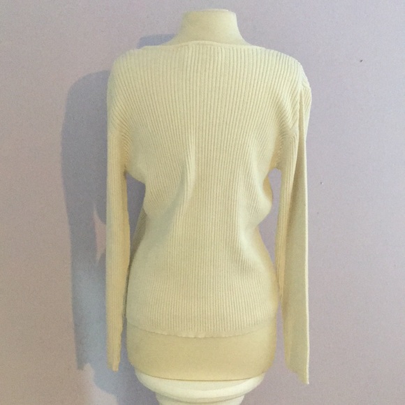 Classic Sweater Sz Xl - Picture 2 of 4